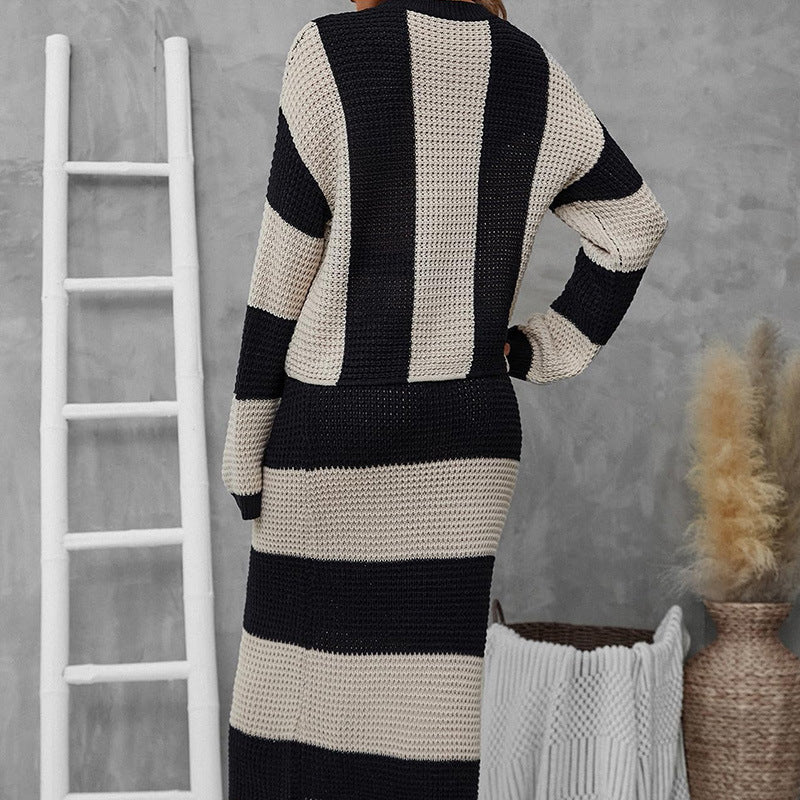 Robe longue en tricot ample à rayures de couleurs contrastées pour l'automne et l'hiver